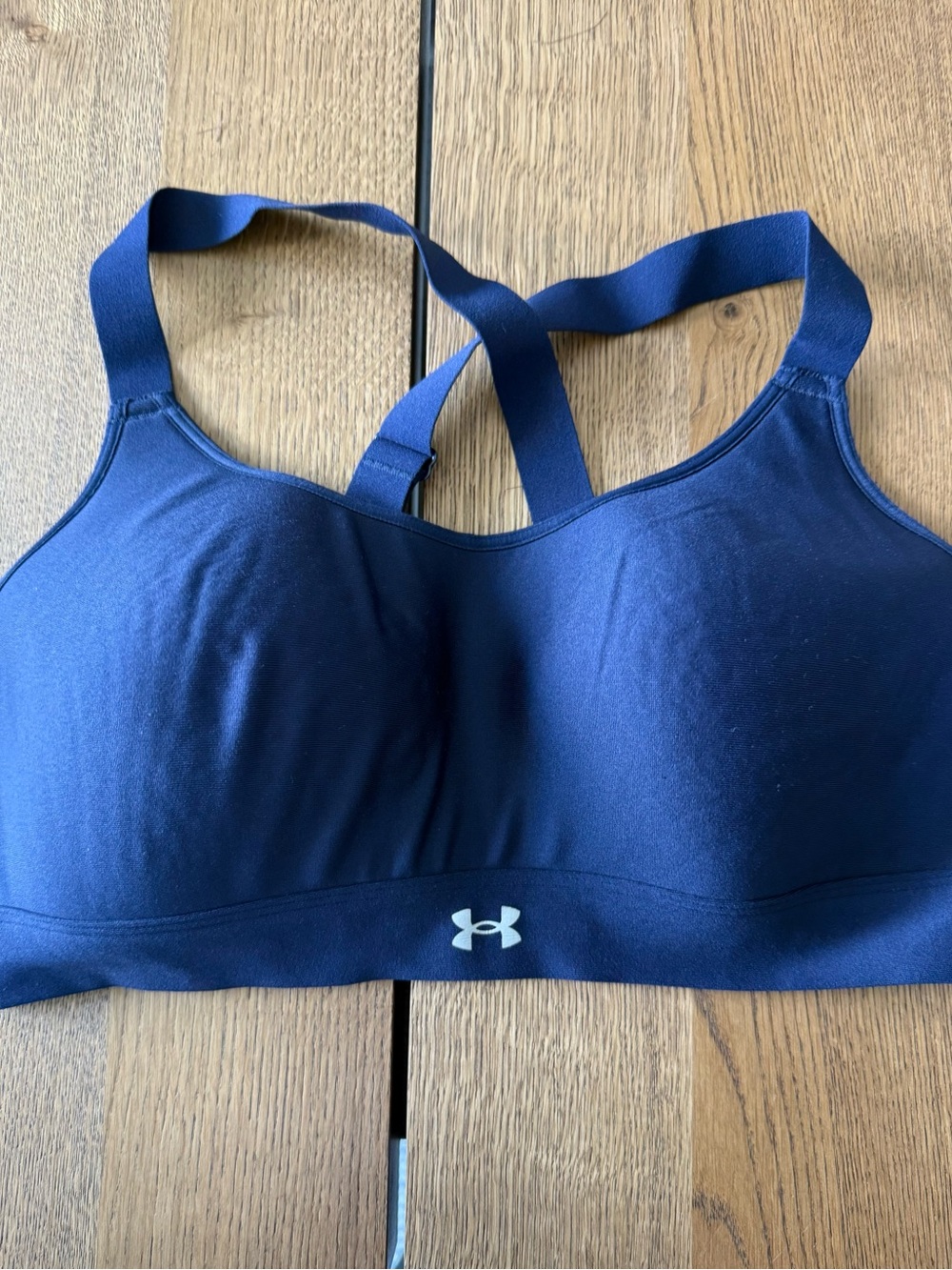 Under Armour Women's Navy Blue Cross-Back Low-Impact Sports Bra